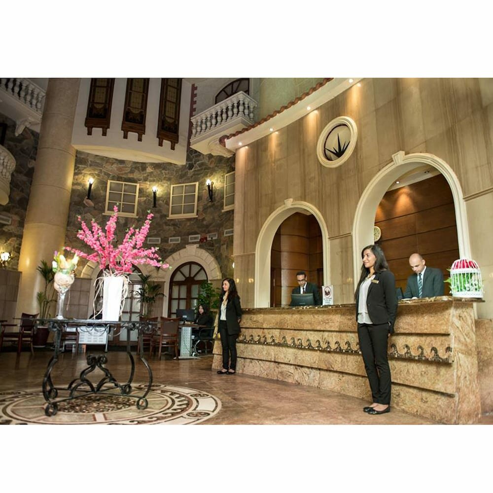 Grand Royal Alex. Hotel