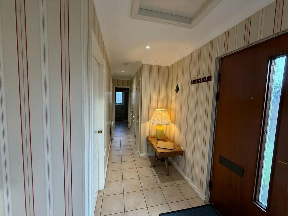 Airds Hotel