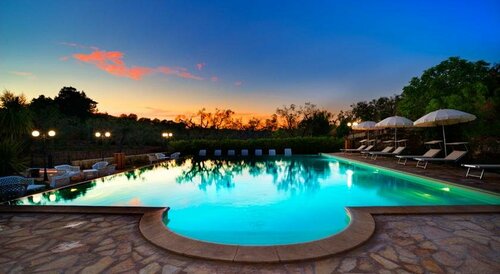 Tenuta Torre Pinta, Book Hotel Hoteller i Otranto med parkering, Parkering