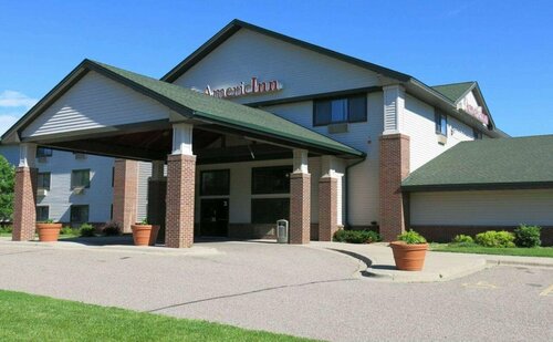 Americinn Hotel, Rezerwuj Hotel Hotele w Mounds View z basenem, Basen