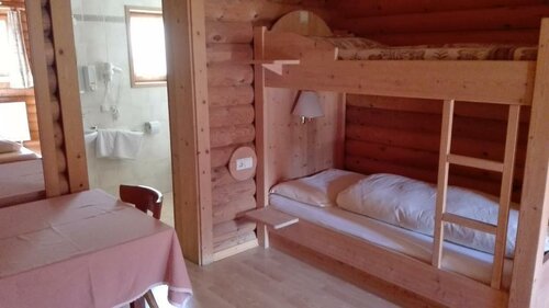 Pension Valbona, Забронировать Отель Корвара-ин-Бадия Альта Бадия, рядом с Подъемник 19 Боэ 2000м