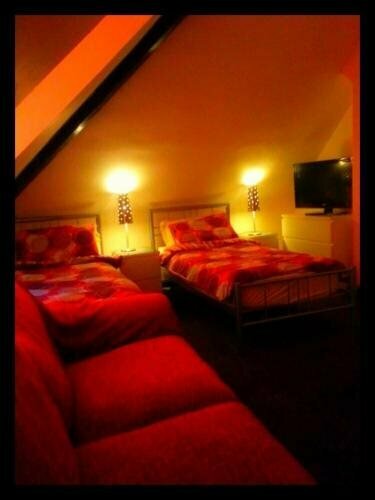 Highcroft Guest House, Rezervați Pensiune Pensiuni în Merseyside, Pensiune