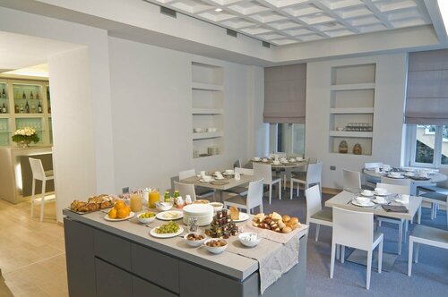 Hotel Di Varese, Забронировать Отель Варезе Provincia di Varese, рядом с улица Корсо Маттеотти