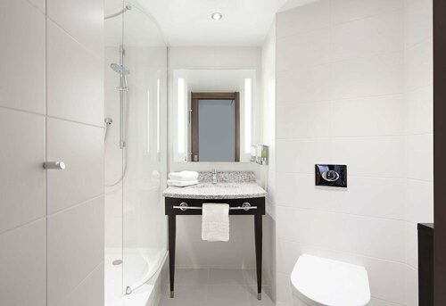 Hampton by Hilton Dundee City Centre, Забронировать Отель Отели Пертшир с парковкой, Парковка