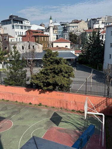 Arat Apartments