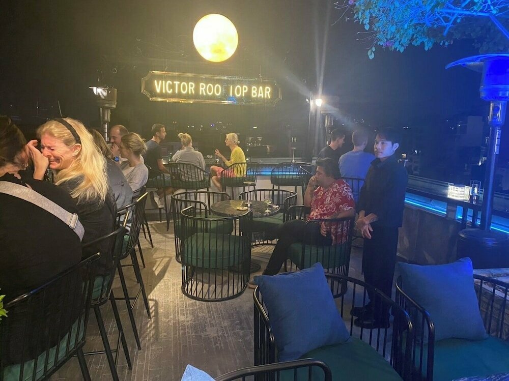 Victor Metropolis Hotel & Rooftop Bar