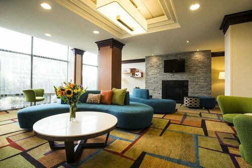 Fairfield Inn & Suites by Marriott Toronto Airport, Забронировать Отель Миссиссога Greater Toronto Area