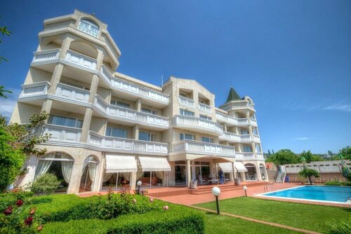 Alekta Hotel - Free Parking, Забронировать Отель Отели Побережья Варны с бассейном, Бассейн
