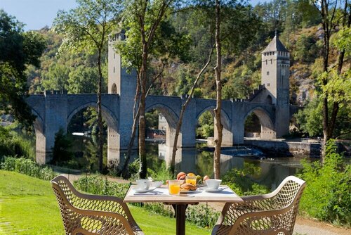 Best Western Plus Hotel Divona Cahors, Reservar Hotel Cahors 