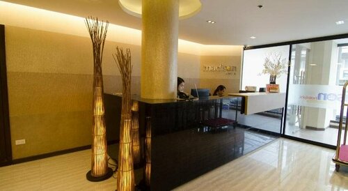 Madison Hotel PHL, Забронировать Отель Илоило Илоило, рядом с Calle Real
