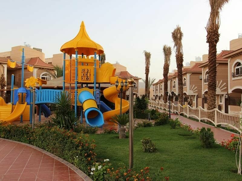 Meral Oasis Hotel Villas