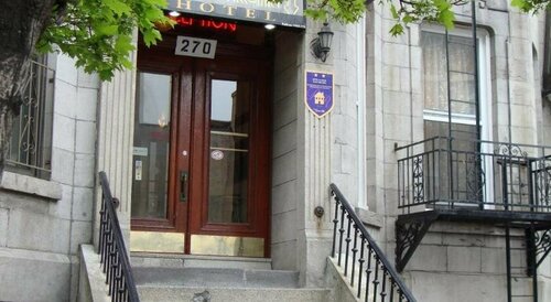 Hotel Place des Arts, Book Hotel Hotels in Montreal with Parking, Parking