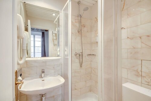 Hôtel Sèvres Saint Germain, Забронировать Отель Отели Парижа 3 звезды, рядом с Hôtel du Petit Luxembourg, 3*
