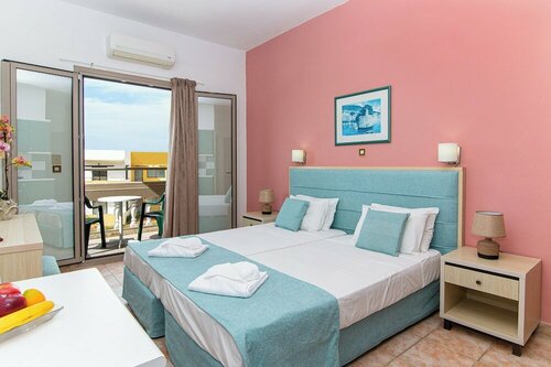 Theoni Apartments, Забронировать Апартаменты/квартира Отели Малия с питанием, Пансион