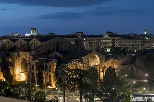 Hotel Nord Nuova Roma, Забронировать Отель Отели Рима с бассейном, рядом с Станция метро Barberini, Бассейн