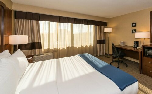 Holiday Inn Express Washington DC N-Silver Spring by IHG, Book Hotel Hoteller i Maryland med parkering, Parkering