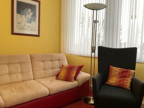 Thermen Hotel Pension Villa Holstein, Забронировать Вилла Бад-Зальцуфлен Teutoburg Forest