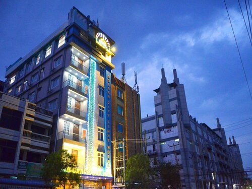 Golden City Light Hotel