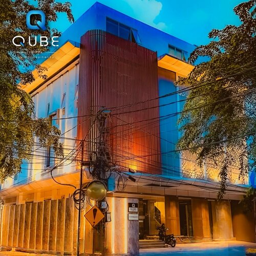 Qube Hotel by 98hospitality, Reserva ahora Hotel Yakarta Provincia de Yakarta, cerca de La Piazza