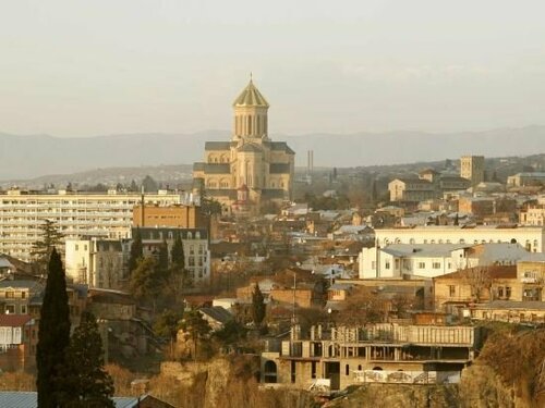 Artists Residence in Tbilisi, Забронировать Отель Отели Тбилиси с парковкой, Парковка