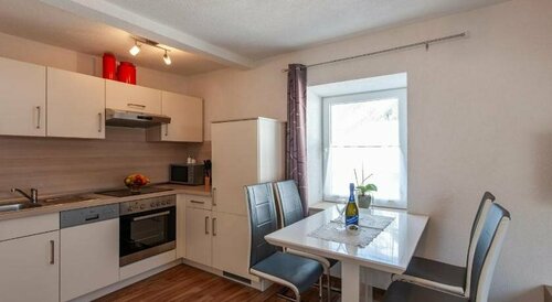 Gasthaus Traube, Book Hotel Hoteller i Tyrol med parkering, Parkering