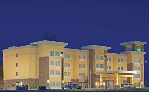 La Quinta Inn & Suites by Wyndham Morgantown, Varaa Hotelli Morgantown Länsi-Virginia