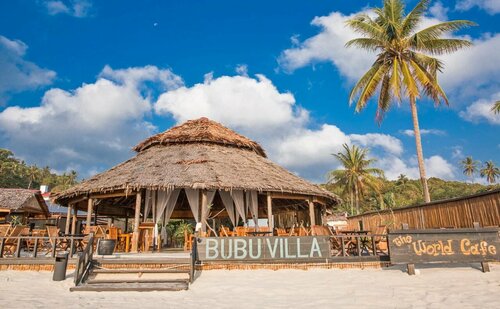 BuBu Villa, Book Villa Terengganu hoteller med pool, Swimmingpool