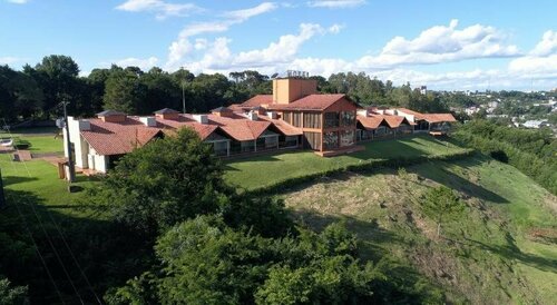 Hotel Lago Dourado, Забронировать Отель Доис Визиньос Парана