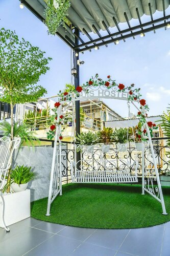 Louis Hotel - Bui Vien Walking Street, Забронировать Отель Хошимин провинция Хошимин, рядом с Nowzone Fashion Mall