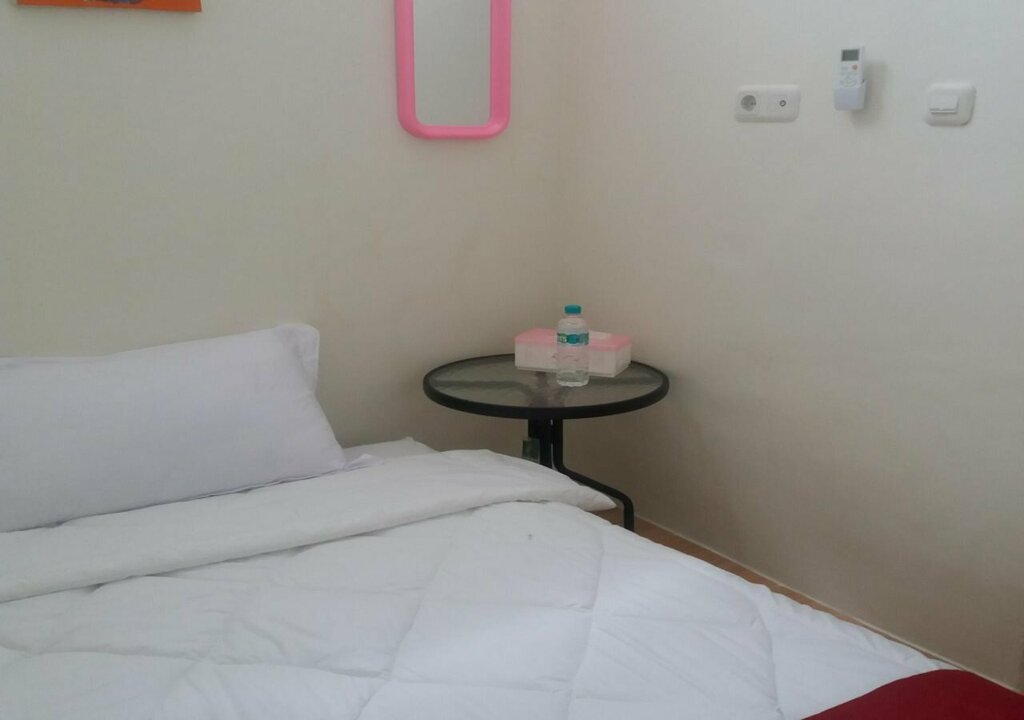 Koolkost Syariah Capsule Homestay Kedungdoro