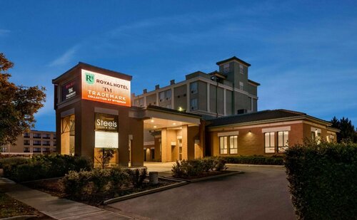 Executive Royal Hotel Regina, Reservar Hotel Hotéis em Regina com estacionamento, Estacionamento