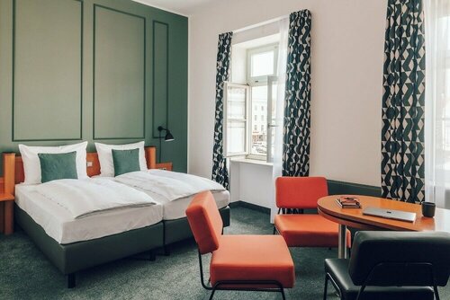 Townhouse Stadt Hamburg Wismar, Забронировать Отель Висмар Мекленбург-Померания