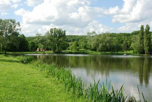 Hotel am Steinertsee - Kassel-Ost, Забронировать Отель Отели земли Гессена 3 звезды, 3*