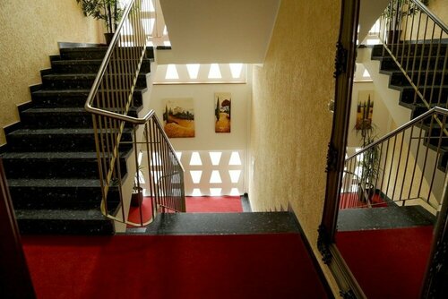 Hotel City Panorama, Забронировать Отель Отели Ганновера с парковкой, рядом с Galerie vom Zufall und vom Glück, Парковка