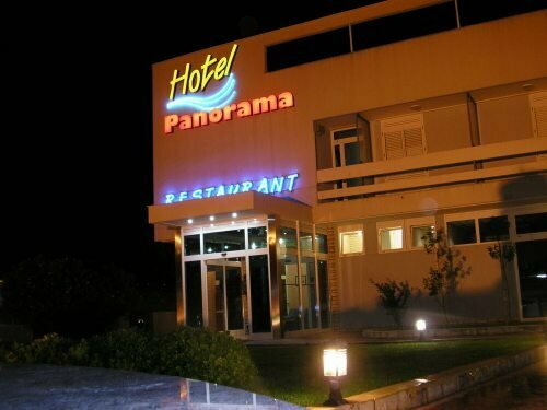 Hotel Panorama, Забронировать Отель Отели Шибеник с бассейном, Бассейн
