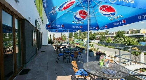 Nad Královnou Hotel & Restaurant, Prenota Hotel Hotel a Praga 5 con parcheggio, Parcheggio