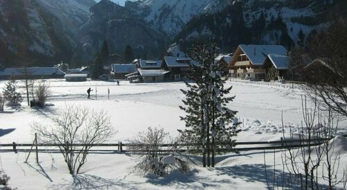 Hotel Pension Spycher, Забронировать Отель Кандерштег Kandertal, рядом с Гондольный подъемник Кандерстег-Эшинен