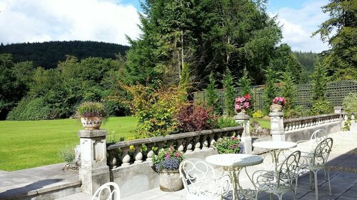 Glangwili Mansion - Luxury 5 star Bed & Breakfast, Забронировать Отель «постель и завтрак» Кармартен Carmarthenshire