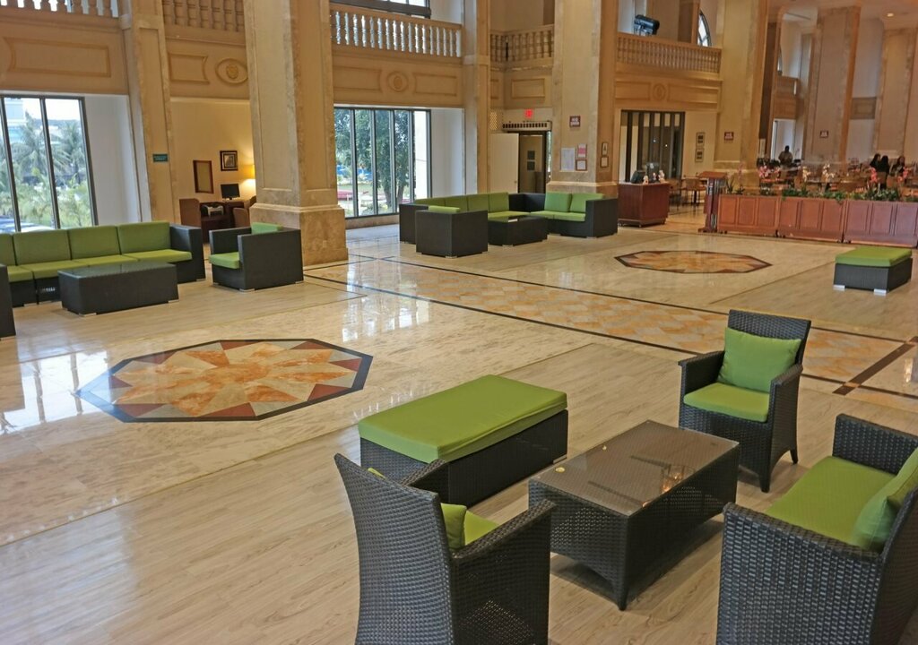 Holiday Resort And Spa