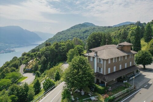 Hotel Mirabeau, Забронировать Отель Вассена Лекко