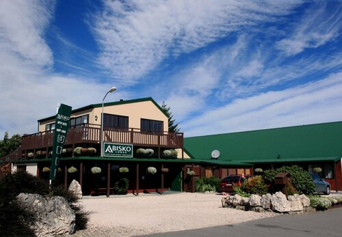 Abisko Lodge, Забронировать Курортный отель Курортные отели Craigieburn Valley Ski Club, Курортный отель