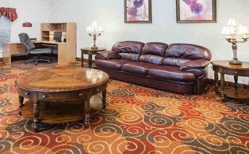 Super 8 by Wyndham White Hall, Book Mini-hotel Hoteller i Ozark med pool, Swimmingpool