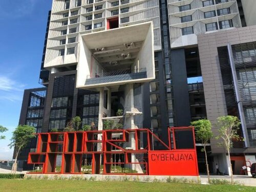 The Perfect Getaway @ Tamarind Suites, Netflix 300Mbps, Boek Appartement Cyberjaya Selangor, in de buurt van DPULZE Shopping Centre