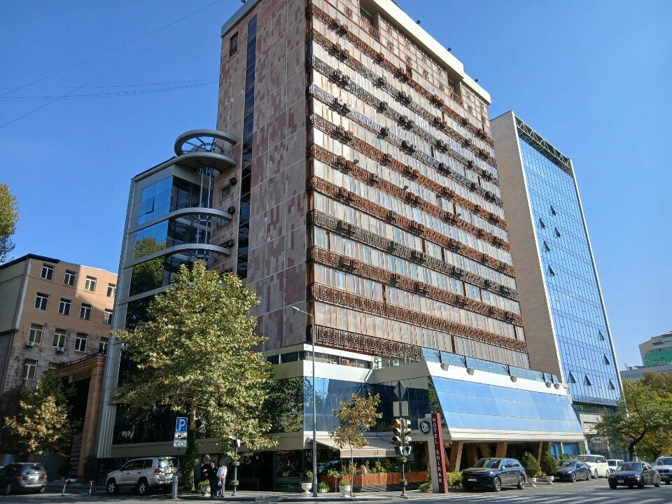 Shirak Hotel