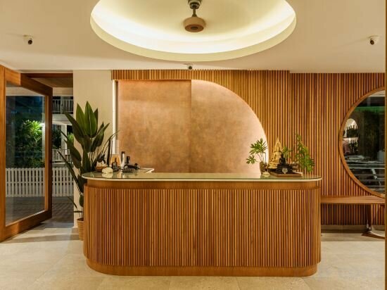 Tasana bar and luxury resort