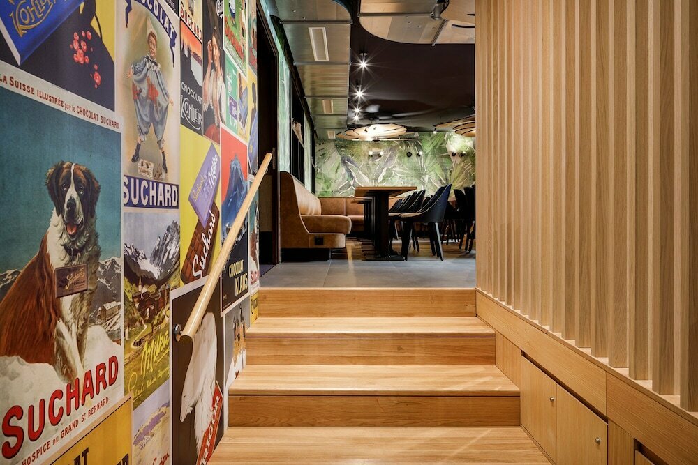 Hotel Lausanne by Fassbind