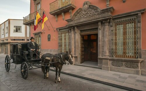 Hotel Museo Palacio de San Agustin, Забронировать Отель Отели Сана Луис Потоси с парковкой, Парковка
