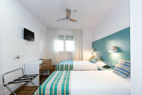 Apartamentos BCN PORT, Забронировать Апартаменты/квартира Отели Барселоны с завтраком, рядом с Església de la Mercè, Завтраки