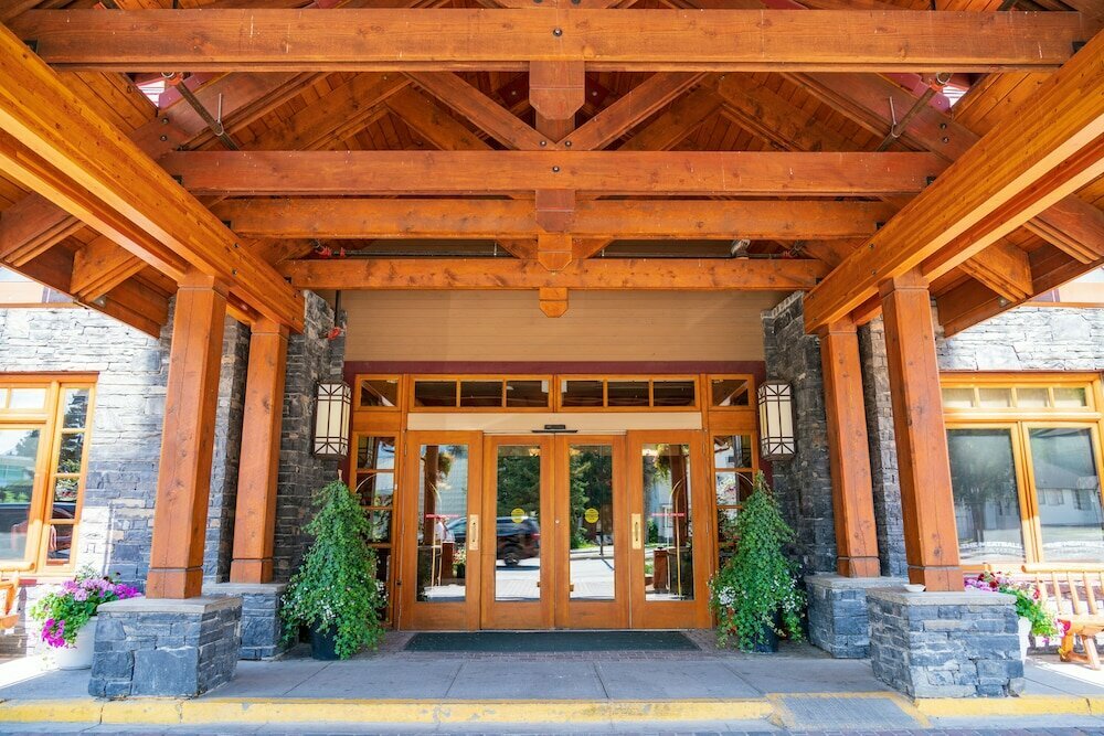 Banff Ptarmigan Inn