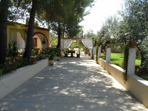 B&B Santa Venardia Gallipoli, Забронировать Отель «постель и завтрак» Отели Галлиполи с парковкой, Парковка